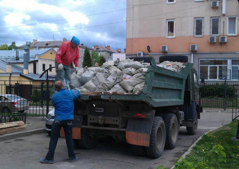Вывоз мусора из новостройки в Чебоксарах – ПроМусор, контейнеры, уборка и грузчики от 2160 руб