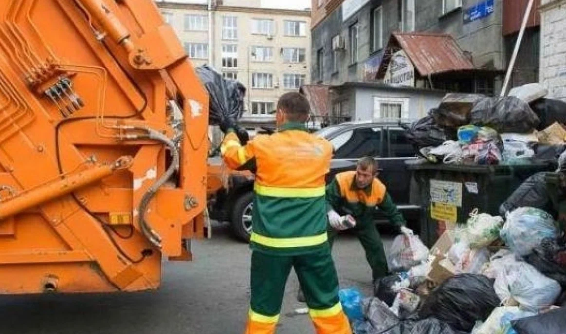 Срочный вывоз мусора в Чебоксарах от ПроМусор — заказ день в день от 2931 руб., грузчики, цена
