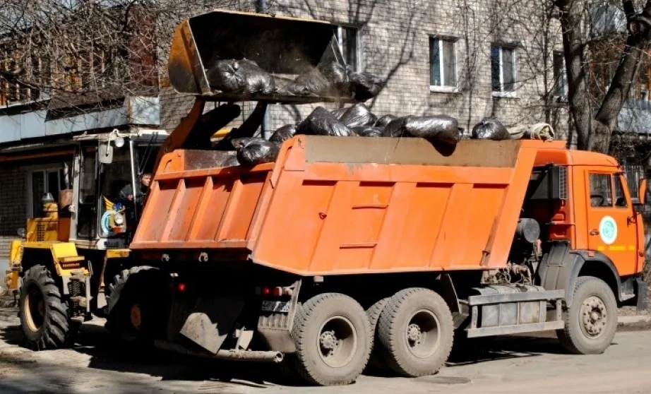 Вывоз мусора грузовым фургоном 5 тонн в Чебоксарах – ПроМусор, аренда, цена от 1594 руб
